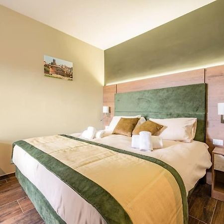 Pamphilj Apt Close To St.Peter'S Рим Екстериор снимка