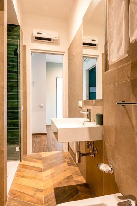 Pamphilj Apt Close To St.Peter'S Рим Екстериор снимка
