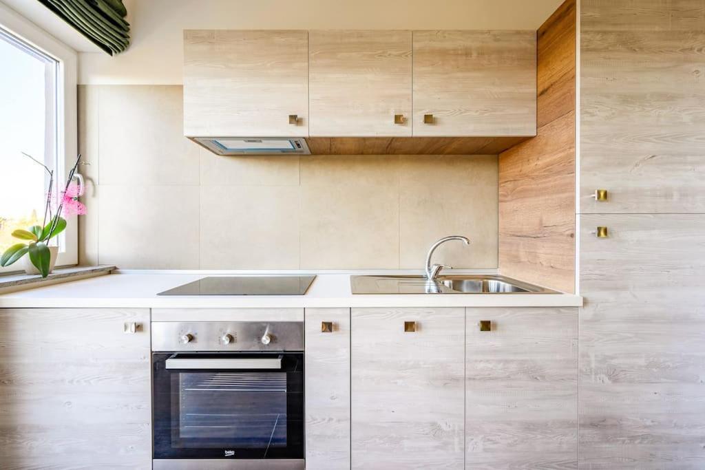 Pamphilj Apt Close To St.Peter'S Рим Екстериор снимка